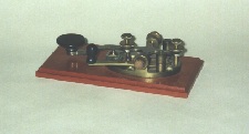 Steel level Morse key