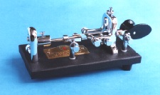 Vibroplex semi-automatic Morse key